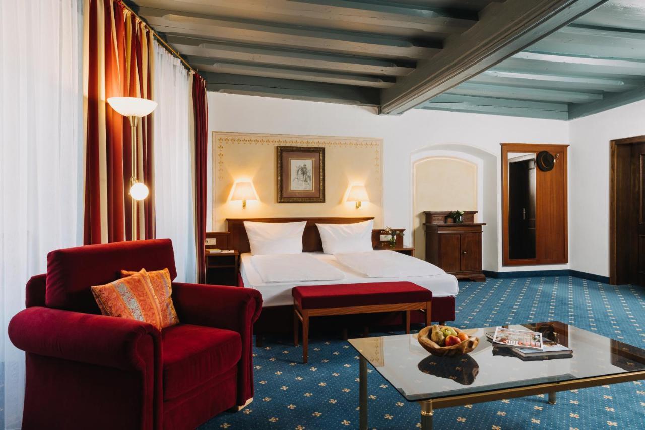 Altstadthotel Arch Регенсбург Екстериор снимка