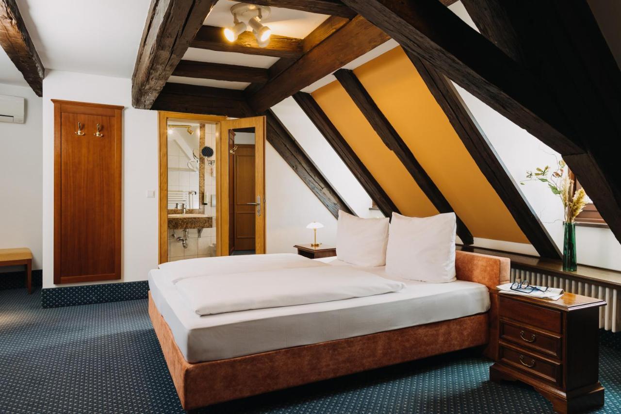 Altstadthotel Arch Регенсбург Екстериор снимка